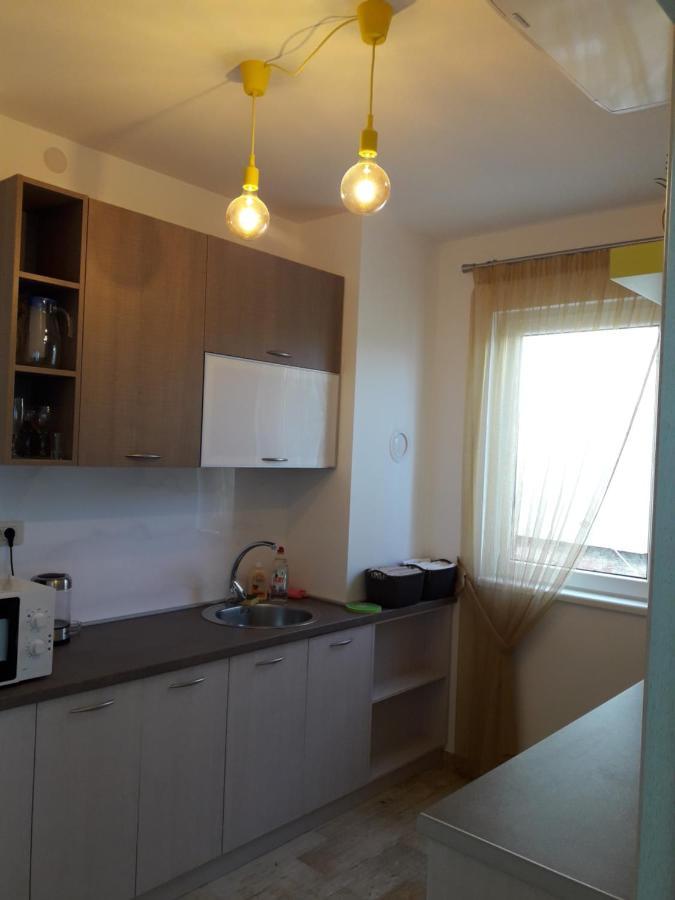 Aurora House Duplex Apartment Njivice Exterior photo